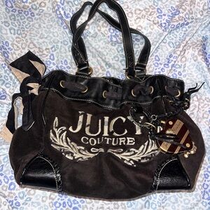 Juicy Couture Black and Cream Shoulder Bag
